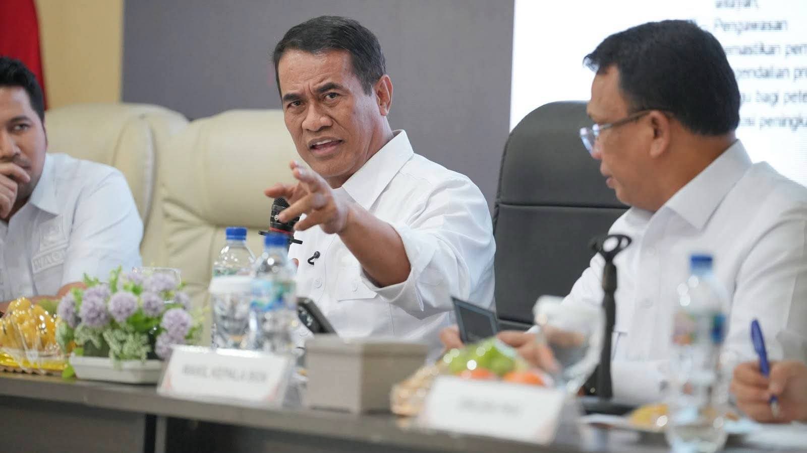 Tindak Lanjut Arahan Mentan Amran, Berdikari Siapkan 30.000 Ton SBM untuk Peternak Rakyat