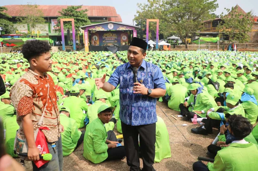 Maba UIN Walisongo Soroti Nasib Guru, Gus Yasin Tegaskan Guru Harus Sejahtera