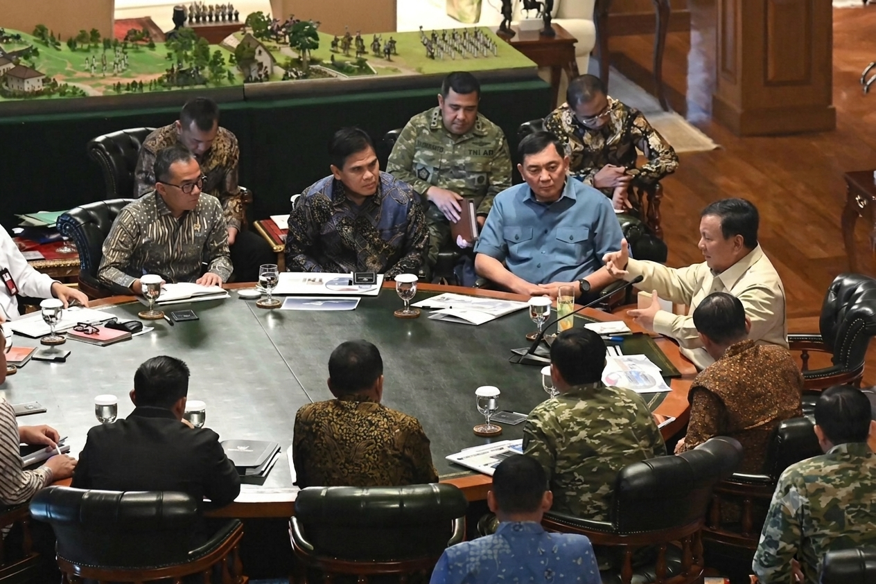 Prabowo Perkuat Pencegahan Karhutla dari Desa, Babinsa Diminta Aktif Edukasi Warga
